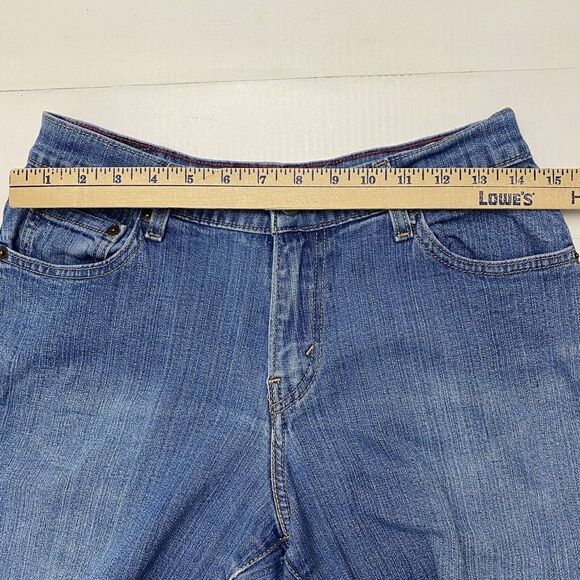 Levi's 550 Women's Classic Relaxed Boot Cut Mid Rise Medium Wash Size 6M - Picture 8 of 16